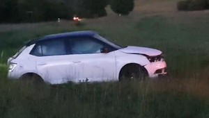 Tragická dopravná nehoda: Auto so ženou sa niekoľkokrát prevrátilo