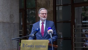 Fialova vláda ustála hlasovanie o vyslovení nedôvery