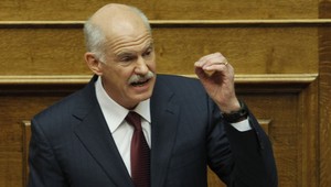 Grécka vláda prežila hlasovanie o dôvere