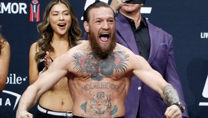 Ak chce UFC zarobiť, povolá do boja McGregora