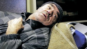 Zlomenina krčku bedrovej kosti nemusí znamenať stť: Ako sa lieči a ako jej predísť?