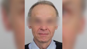 K učilišťu v Česku mieril ozbrojený muž. Polícia ho po intenzívnom pátraní zadržala