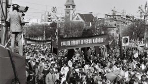 Sviatok práce súvisí s protestami z roku 1886, má aj cirkevný rozmer