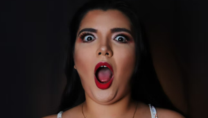 Ženy si objednali krásne šaty a dúfali, že v nich budú sexi ako modelky: Puknete od smiechu, keď ich v nich uvidíte!