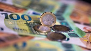 Deficit Slovenska rastie. Obyvateľov sa dotknú drastické opatrenia