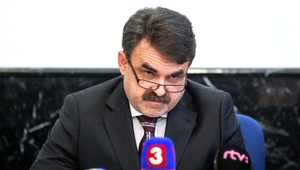 Čižnár poprel informácie, že ponúkol miesto Čentéšovi