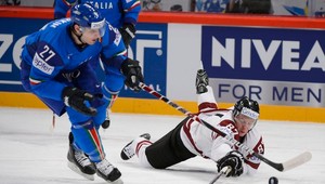 Hokej-MS: Lotyši klopú na štvrťfinálové brány
