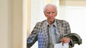 O Lászlóvi Csatárym budú rozhodovať dva súdy