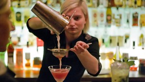 Osudných 100 metrov pre krčmy. V Bratislave si už nevypijete...