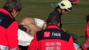 Namiesto diviaka policajt. Muž zákona dostal strelu do brucha