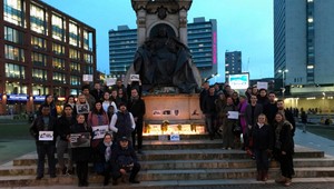 Slováci v Británii sú pobúrení, po Londýne sa k zhromaždeniam pridávajú ďalšie mestá