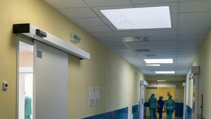 Anonym poslal email o nahlásenej bombe v Univerzitnej nemocnici, hrozba sa nepotvrdila