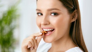 Nedajte vráskam šancu: Týchto 5 bežných potravín dokáže spomaliť starnutie