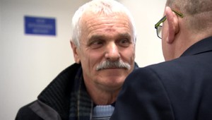 Po 20 rokoch pred súdom. Prokuratúra žaluje exministra Gustava Krajčiho za zmarené referendum