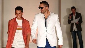 Višňovský sa na charitatívnej prehliadke zmenil na modela