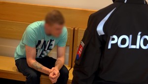 Jozefa prepustili z väzby. Okradol dôchodcu a hrozí mu doživotie