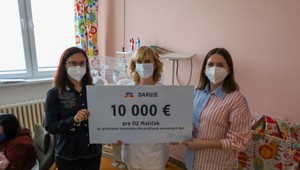 Tovar značiek dm v hodnote 10 000 eur poputuje do perinatologických centier