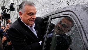 Parlamentné voľby v Maďarsku zrejme vyhrala Orbánova strana Fidesz