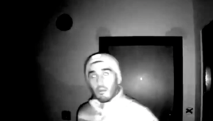 V Bratislave vykrádajú byty bez poškodenia vstupných dverí. Polícia už jedného zlodeja dolapila