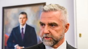 V koalícii sa nevedia zhodnúť na Gašparovi ako novom šéfovi SIS