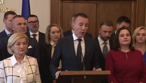Tlačová beseda strany Hlas-SD o nových školských zákonoch