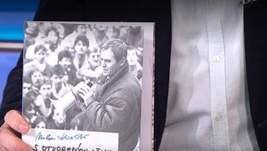 Kniha S otvorenými očami: Výpoveď bývalého politika Milana Kňažka o Nežnej revolúcií