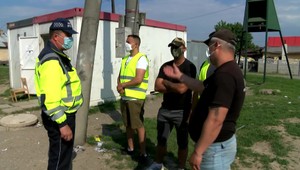 Dráma v osade: Muž s nožom zaútočil na suseda. Vyhrážal sa mu, že ho podreže a zabije