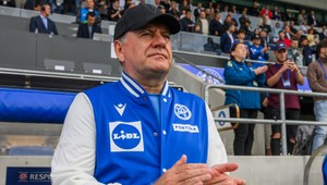 Slováci sa vytrápili s maltským trpaslíkom. Premiéra WEISSA ale dopadla úspešne