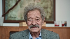 Zomrel Tomáš Janovic, známy spisovateľ a aforista