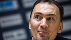 Šatan vstupuje do slovenského hokeja. Stal sa z neho funkcionár