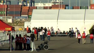 V zlom psychickom i fyzickom stave, no konečne na pevnine. Lode s migrantmi zakotvili v Španielsku