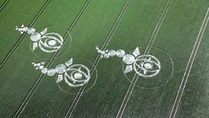 V poli sa objavili záhadné kruhy a obrazce! Odkaz od mimozemšťanov