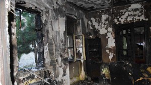 Rodinný dom zachvátili plamene. O záchranu muža sa pokúsil aj jeho brat