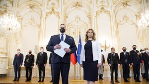 Komentár Arpáda Soltésza: Vyhrali voľby, môžu všetko