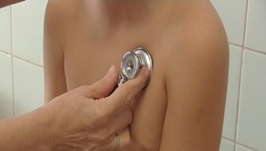 Počet nakazených chrípkou pribúda. Vyučovanie museli prerušiť v takmer 300 školách