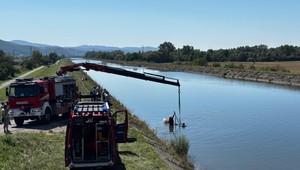 Nešťastie pri Váhu: Muž (†73) sa utopil pri naberaní vody do záhrady