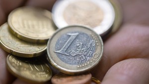 Bulharsko dostalo zelenú na zavedenie eura. Verejnosť má obavy zo zdražovania