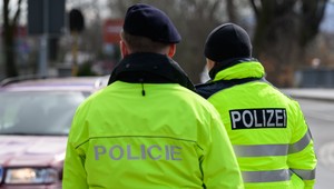 Poľsko a Česko chcú zakázať pohyb ruských diplomatov v rámci schengenského priestoru