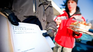 V štrajku pokračujú študenti. Chcú učebnice - aspoň nejaké...