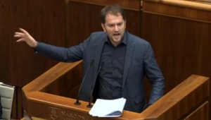Matovič vyzýval koaličných poslancov, aby mu odobrali poslanecký mandát