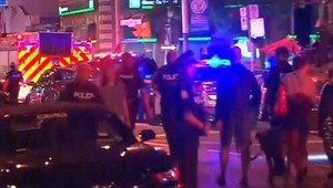 Strelec v Toronte zabil dvoch ľudí. Polícia nevylúčila terorizmus