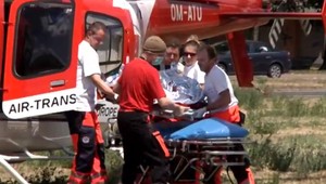 Otca (42), ktorý jediný prežil požiar v Terchovej, previezli letecky do Bratislavy