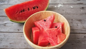 Chutí vám červený melón? Pomôže vášmu srdcu, kĺbom, koži aj očiam!