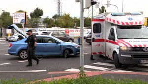 VIDEO: Policajná naháňačka v Bratislave. Podozrivý vodič sa rútil v protismere a cez červenú