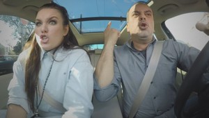 Ewa Farna to v aute poriadne roztočila: Jej živelné piesne nedostanete z hlavy!