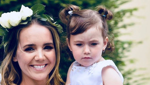 Lucie Vondráčková po rozvode opäť šťastná? Postavila sa pred oltár v svadobných šatách!