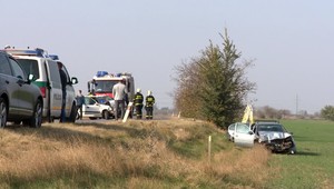 Riskantné predbiehanie stálo život nevinného vodiča