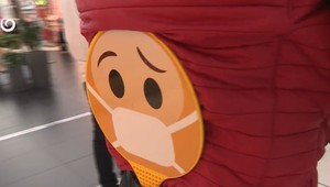 Obchodníci využili netradičnú zbraň v boji proti koronavírusu. Takto sa chcú vyhnúť konfliktom