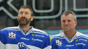 Tenisti ponúkli Čechom po hokejovom zápase chladenú desiatku