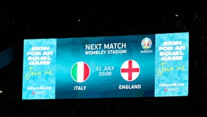 Len šesť hráčov vyhralo v jednom roku Ligu majstrov i EURO. Teraz sa k ním pridajú ďalší